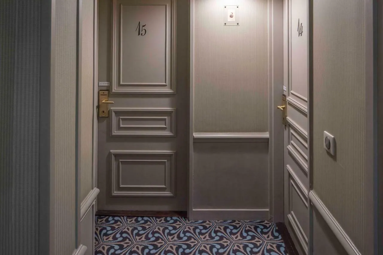 Bradford Elysées - Astotel Hotel Parigi