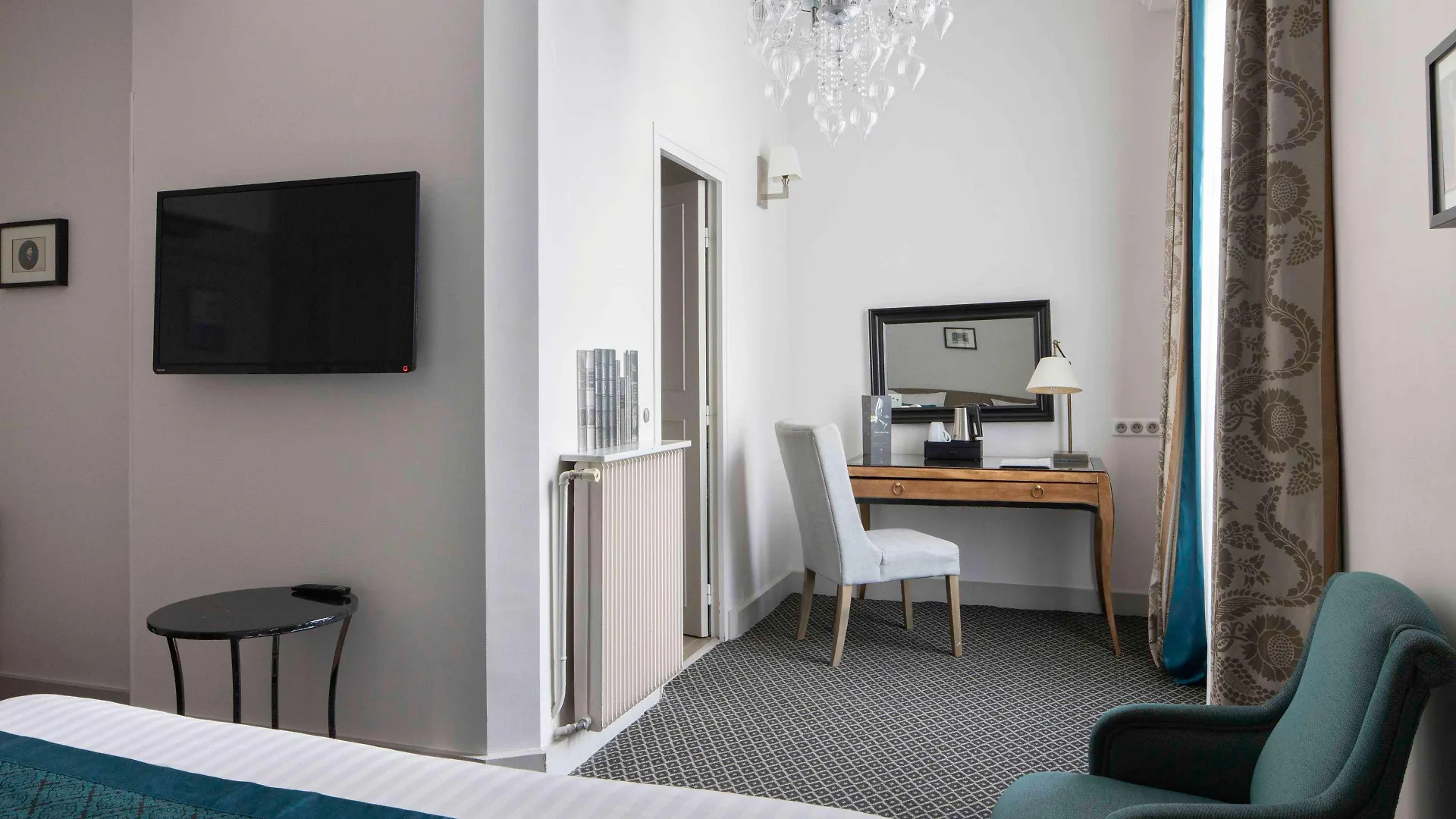 Bradford Elysees - Astotel 4*