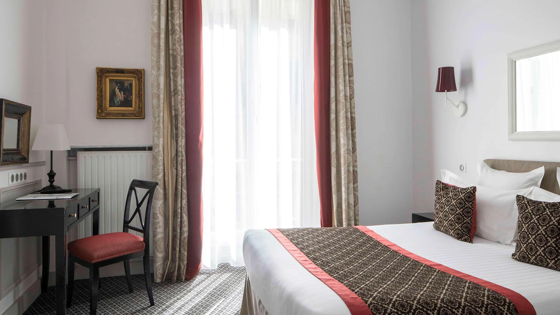 Otel Bradford Elysees - Astotel