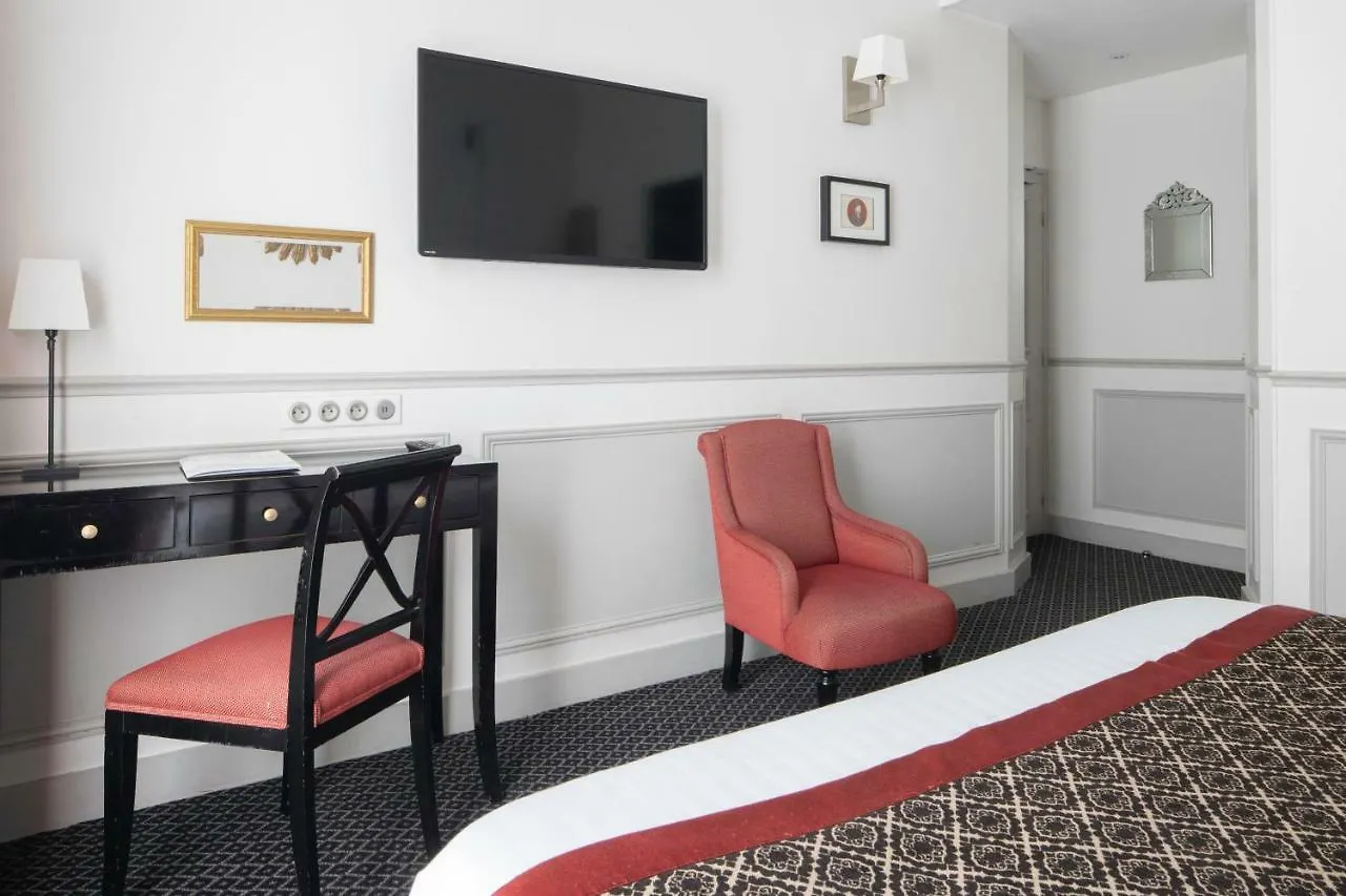 Bradford Elysees - Astotel Otel 4*
